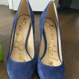 Sam Edelman Hazel Pump in Navy Suede Size 7